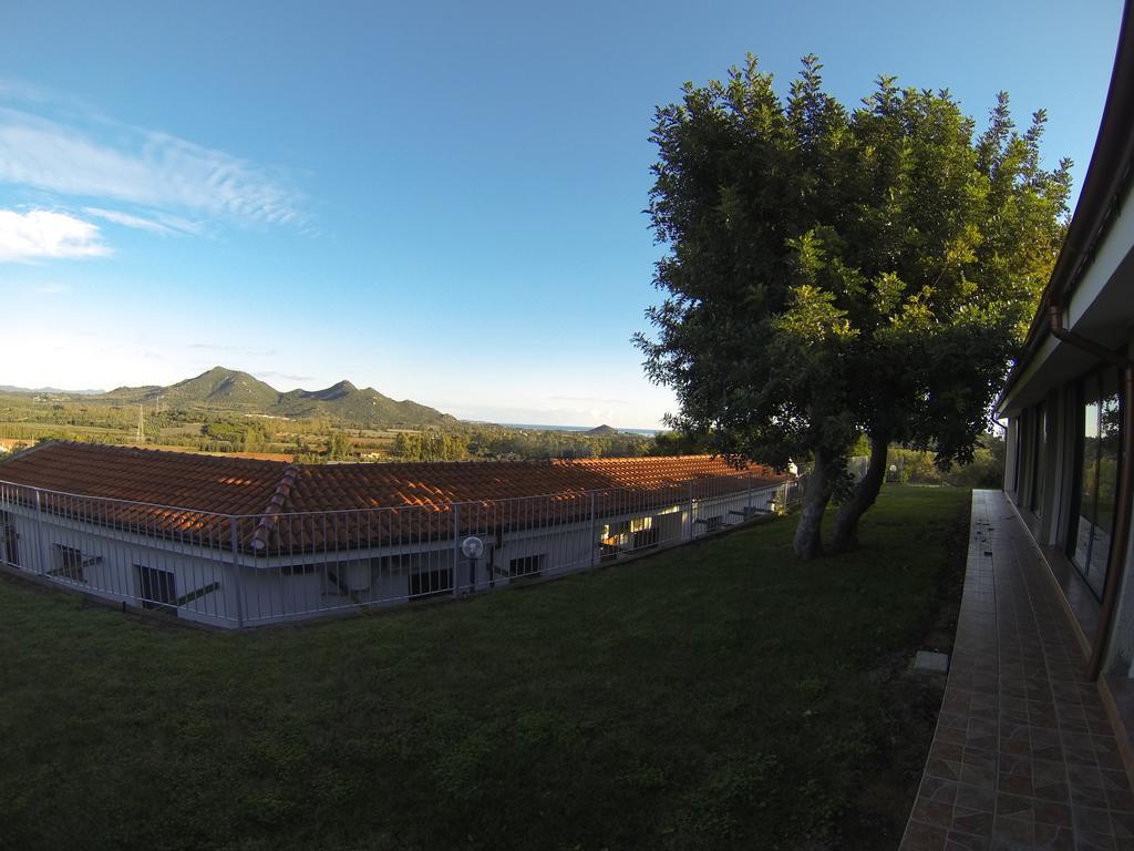 Hotel Agriturismo Gli Ulivi Castiadas Exteriér fotografie